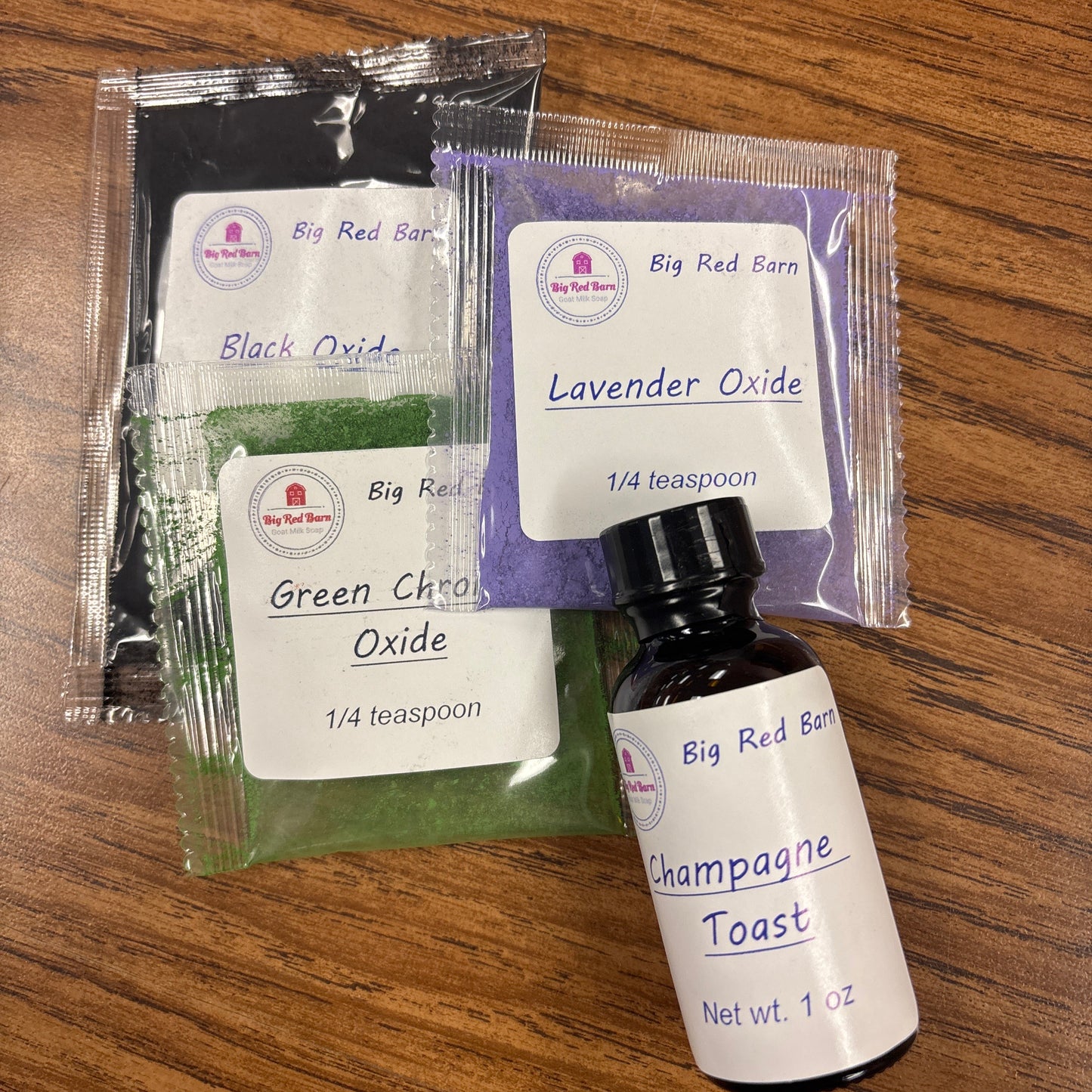 Champagne Toast soap kit with colorants and fragrance