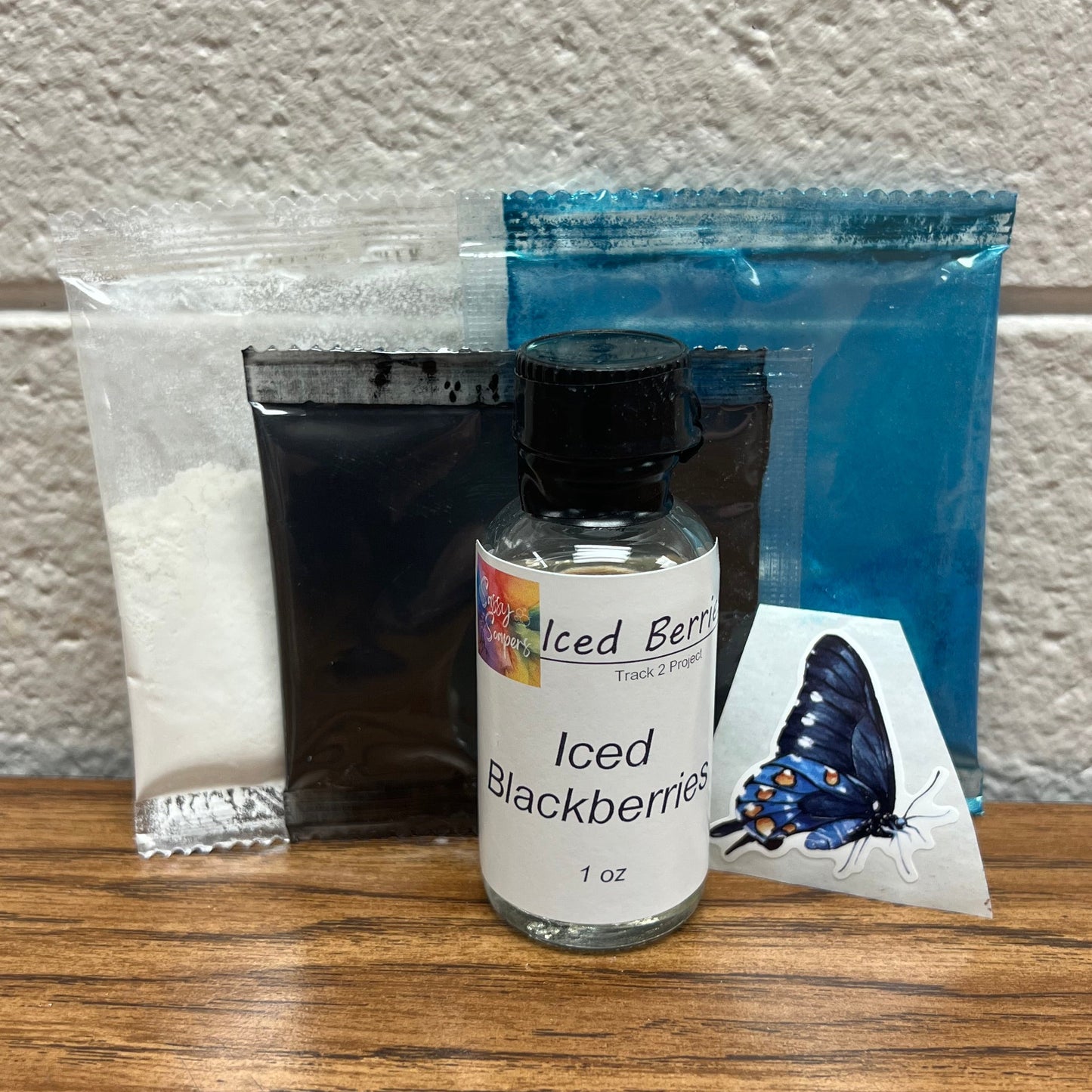 Kit with Iced Blackberries fragrance, white, black and medium blue colorants.