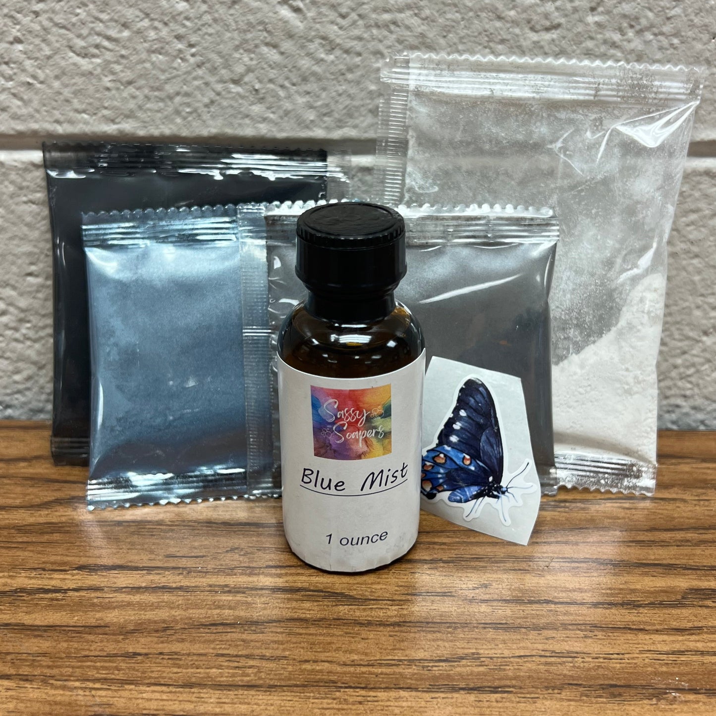 Kit with Blue Mist fragrance, white, light blue, and gray colorants